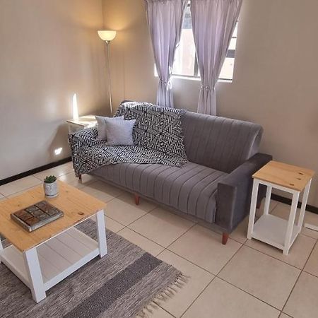 Spacious Cottage Mount Road Экстерьер фото