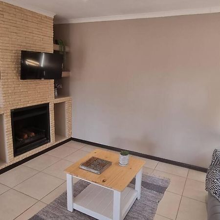 Spacious Cottage Mount Road Экстерьер фото